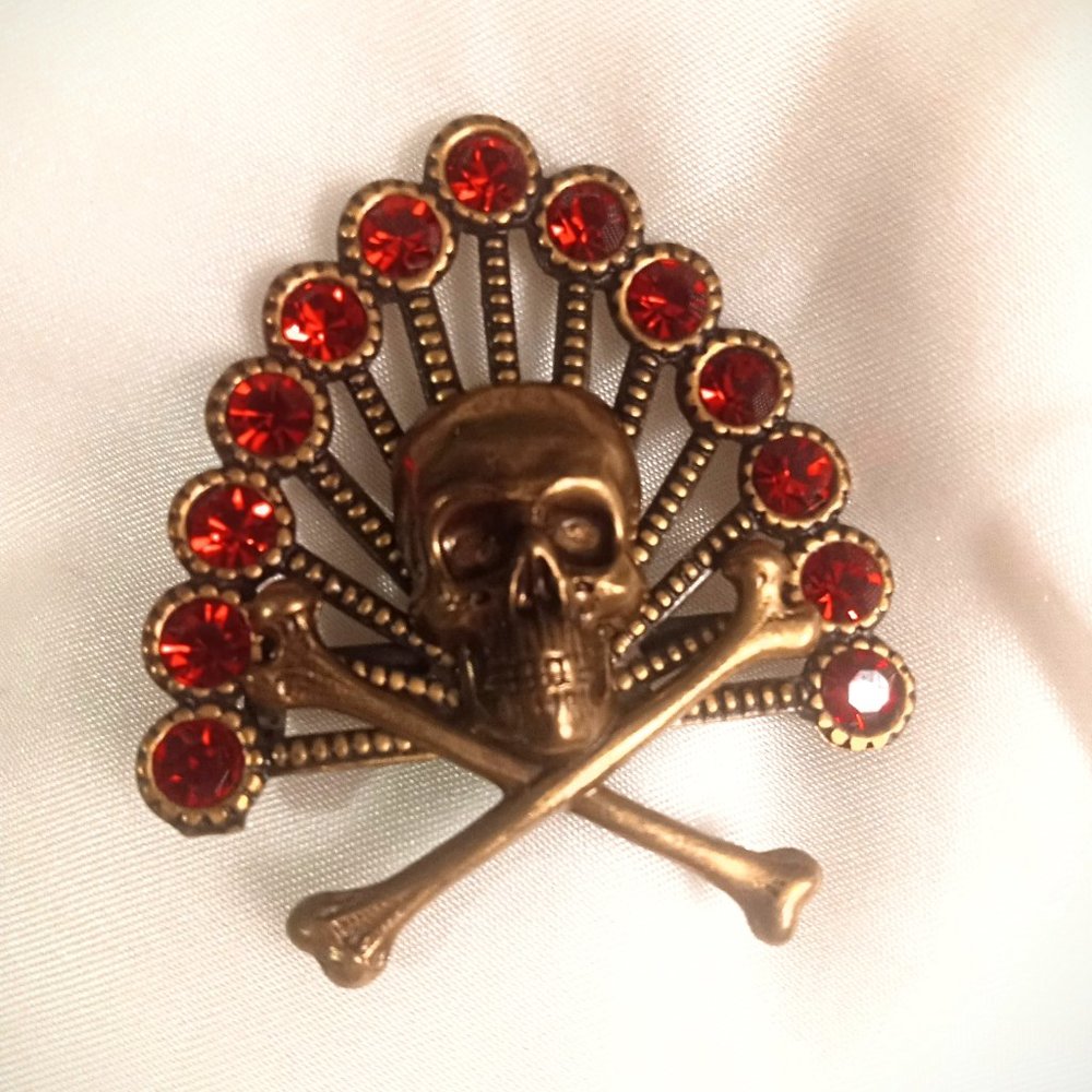 Santa Muerta Vintage brass finish and red glass Brooch